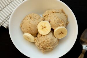 Banana “Nice Cream” with Cinnamon